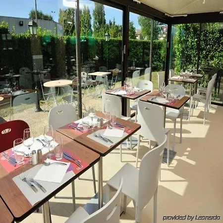 Campanile Valence Sud Hotel