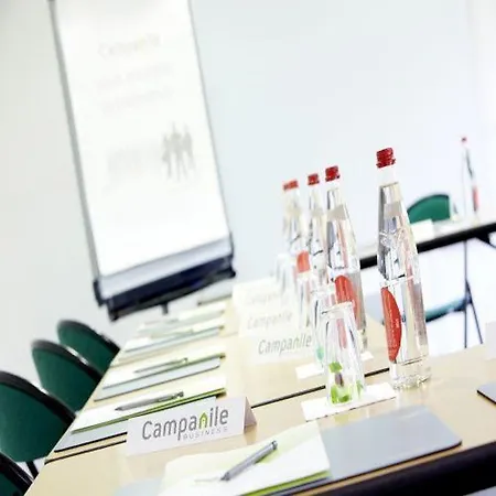 Campanile Sud ホテル ヴァランス